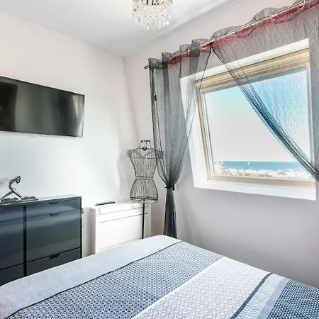 Apartment Sea View Port Nature 5 *
